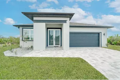 384 Baytree Drive, Rotonda West, FL 33947 - Photo 10