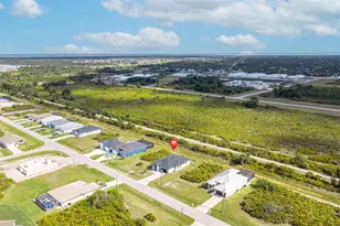 384 Baytree Dr, Rotonda West, FL 33947 - Photo 4