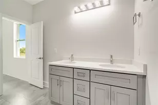 384 Baytree Dr, Rotonda West, FL 33947 - Photo 44