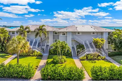 5850 Gasparilla Road #M4, Boca Grande, FL 33921 - Photo 2