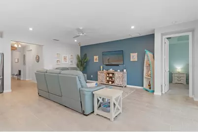 20389 Minuet Place, Venice, FL 34293 - Photo 10