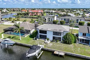 1432 Mediterranean Dr, Punta Gorda, FL 33950 - Photo 38