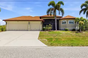 15148 Acorn Cir, Port Charlotte, FL 33981 - Photo 2