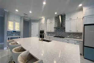 2507 Star Apple Wy, Sarasota, FL 34240 - Photo 8