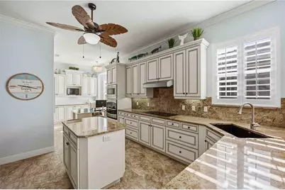 11045 Barnsley Drive, Venice, FL 34293 - Photo 18