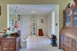 321 Shamrock Blvd, Venice, FL 34293 - Photo 18