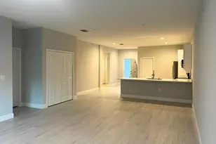 10385 Port Everglades St, Port Charlotte, FL 33981 - Photo 4