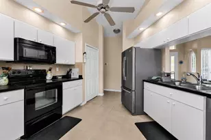 18075 Petoskey Cir, Port Charlotte, FL 33948 - Photo 14