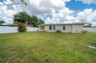 22129 Rochester Ave, Port Charlotte, FL 33952 - Photo 36