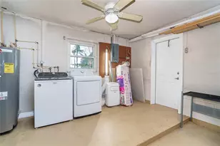 22129 Rochester Ave, Port Charlotte, FL 33952 - Photo 26