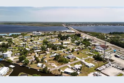 4239 Wood Duck Road, Port Charlotte, FL 33953 - Photo 16