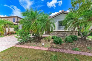 12736 Richezza Dr, Venice, FL 34293 - Photo 2
