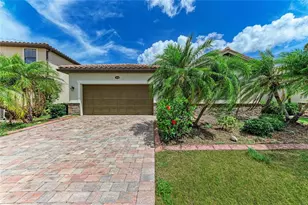 12736 Richezza Dr, Venice, FL 34293 - Photo 6