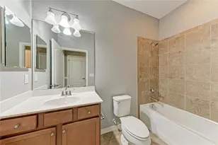 12736 Richezza Dr, Venice, FL 34293 - Photo 36