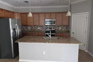 12736 Richezza Dr, Venice, FL 34293 - Photo 14