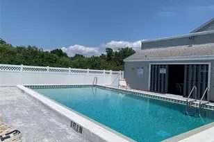 255 Fenwick Dr, Venice, FL 34285 - Photo 2
