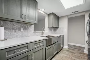 1132 Piedmont Rd, Venice, FL 34293 - Photo 10