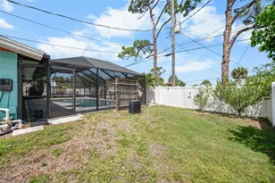 1132 Piedmont Rd, Venice, FL 34293 - Photo 32