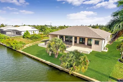 15618 Viscount Circle, Port Charlotte, FL 33981 - Photo 10