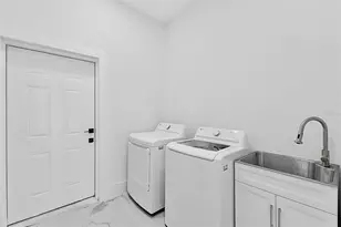 15618 Viscount Cir, Port Charlotte, FL 33981 - Photo 42