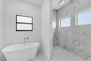 15618 Viscount Cir, Port Charlotte, FL 33981 - Photo 36
