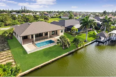 15618 Viscount Circle, Port Charlotte, FL 33981 - Photo 10