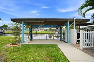 1433 Lemon Bay Dr, Englewood, FL 34223 - Photo 6