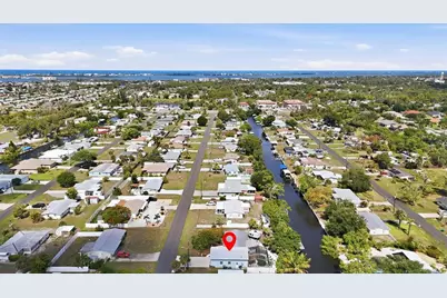 852 E 6th Street, Englewood, FL 34223 - Photo 2