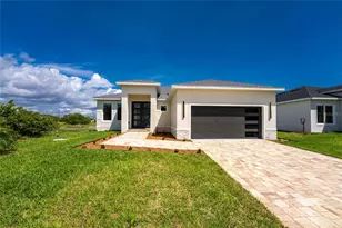 205 Redwood Rd, Rotonda West, FL 33947 - Photo 2