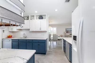 3 Bermuda Circle #49, Englewood, FL 34223 - Photo 16