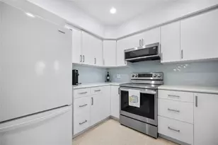 524 S Neponsit Dr, Venice, FL 34293 - Photo 18