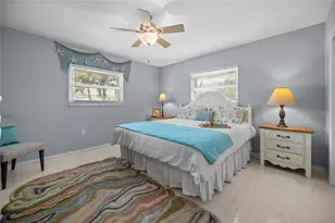 524 S Neponsit Dr, Venice, FL 34293 - Photo 14