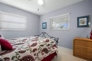 524 S Neponsit Dr, Venice, FL 34293 - Photo 10