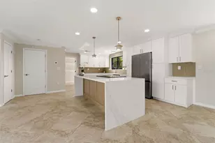 2180 W Dolphin Dr, Englewood, FL 34223 - Photo 18