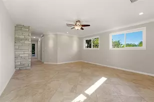 2180 W Dolphin Dr, Englewood, FL 34223 - Photo 26