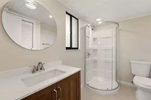 2180 W Dolphin Dr, Englewood, FL 34223 - Photo 34