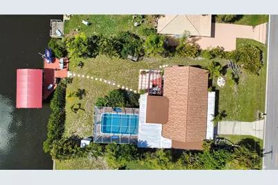 457 W Tarpon Boulevard NW, Port Charlotte, FL 33952 - Photo 4