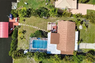 457 W Tarpon Blvd NW, Port Charlotte, FL 33952 - Photo 4