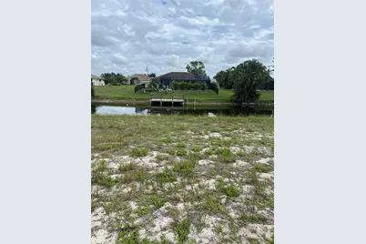 120 Mark Twain Lane, Rotonda West, FL 33947 - Photo 1