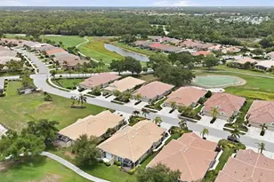 1663 San Silvestro Dr, Venice, FL 34285 - Photo 4