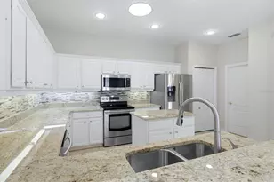 1663 San Silvestro Dr, Venice, FL 34285 - Photo 20