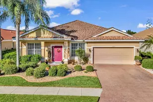 11360 Dancing River Dr, Venice, FL 34292 - Photo 2
