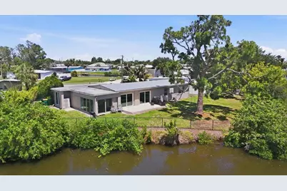 108 Buckeye Avenue NW, Port Charlotte, FL 33952 - Photo 46