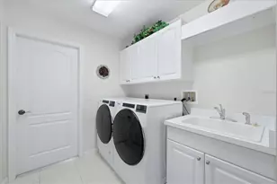 82 Pinehurst Pl, Rotonda West, FL 33947 - Photo 32