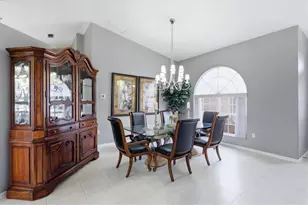 82 Pinehurst Pl, Rotonda West, FL 33947 - Photo 8