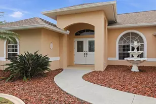 82 Pinehurst Pl, Rotonda West, FL 33947 - Photo 2