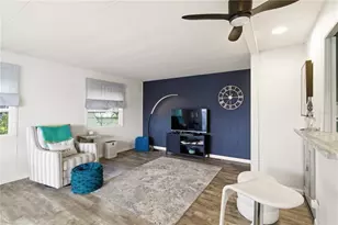 5402 Chateau Ln, Bradenton, FL 34207 - Photo 10
