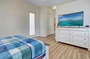 5017 Bella Terra Dr, Venice, FL 34293 - Photo 30