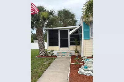 723 Roma Road, Venice, FL 34285 - Photo 2