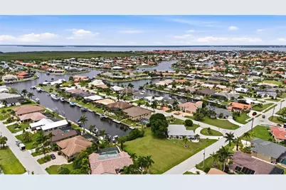 1121 Coronado Drive, Punta Gorda, FL 33950 - Photo 10